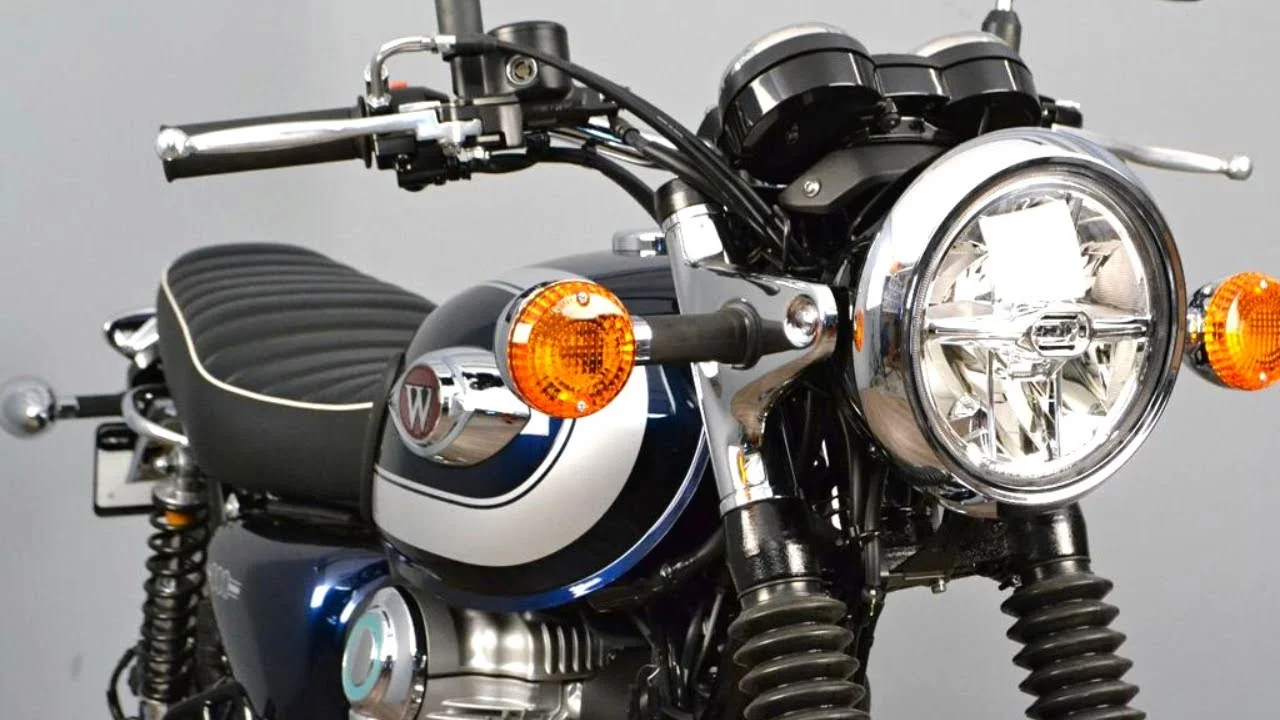 Royal Enfield से खुलेआम पन्गा लेंगी Kawasaki W175 की रापचिक बाइक, प्रीमियम फीचर्स और शक्तिशाली इंजन के साथ देखे कीमत
