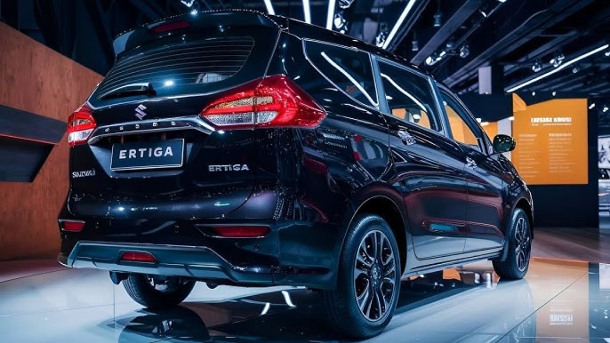 Innova के टापरे बिकवा देंगी Maruti की नई 7 सीटर, 26km माइलेज के साथ टॉप क्लास फीचर्स, देखे कीमत